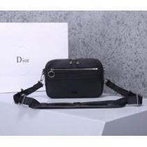 ミニバッグ 普段使いにも最適なアイテム ディオール デザインお洒落  DIOR ...