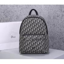 リュック 今なお素敵なアイテムだ ディオール 今年の春トレンド DIOR