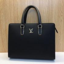 ルイ ヴィトン LOUIS VUITTON  今なお素敵なアイテムだ ビジネスバ...