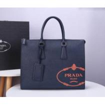 限定色がお目見え ハンドバッグ  限定アイテムが登場 プラダ PRADA 一目惚れ級に