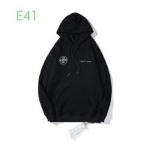 世界共通のアイテム  Off-White 限定アイテムが登場 オフホワイト パー...
