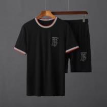 半袖Tシャツ 取り入れやすい バーバリー 人気が継続中 BURBERRY 確定と...