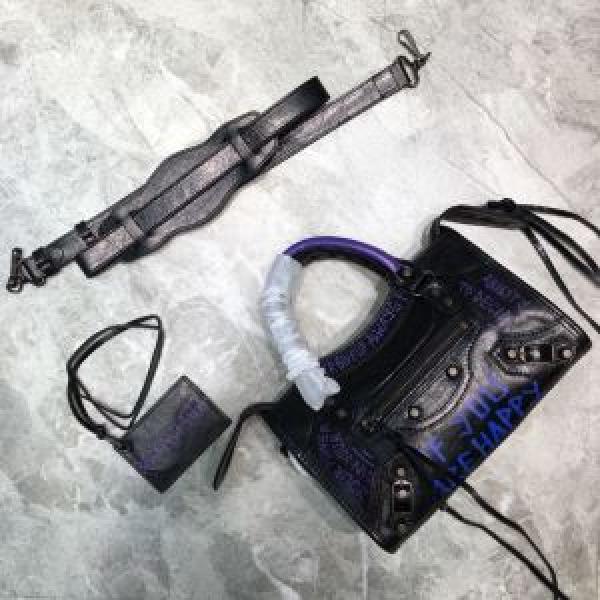BALENCIAGA  スタイルアップ  2026モデル バレンシアガ ストリート感あふれ  レディースバッグ