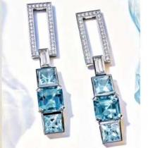 取り入れやすい ティファニー 2026春新作 Tiffany&Co ピアス コーデの完成度を高める