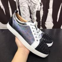 Christian Louboutin コーデの完成度を高める クリスチャンルブ...