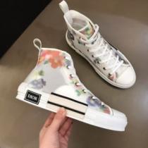 お値段もお求めやすい ディオール DIOR 愛らしい春の新作 スニーカー2026...