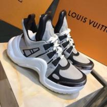 LOUIS VUITTON 有名ブランドです ルイ ヴィトン 着こなしを楽しむ ...