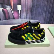 スニーカー Off-White オフホワイト 普段のファッション スニーカー 取...