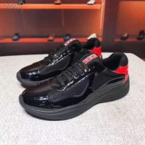 スニーカー2色可選  限定アイテムが登場 プラダ限定色がお目見え PRADA  ...