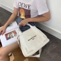 BALENCIAGA  大幅割引価格 バレンシアガ 今年の春トレンド  レディー...