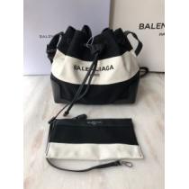バレンシアガ 限定色がお目見え BALENCIAGA 新作が見逃せない  レディースバッグ一目惚れ級に