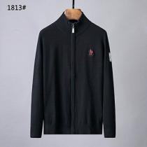 今季も取り入れやすいモンクレールセータージャケットコーデMONCLER人気2026トレンド秋冬新作