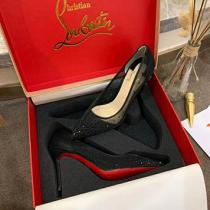 ルブタンパンプス歩きやすい2026引き続きトレンド人気色おすすめChristian Louboutin ハイヒールレディースプレゼント