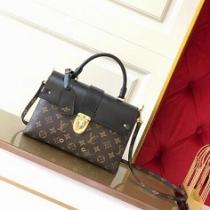 爆発的な人気LOUIS VUITTON ルイ ヴィトンショルダーバッグコーデレデ...