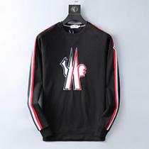 MONCLER新作メンズ長袖パーカーサイズ感着こなし2026初秋から晩冬まで活躍上品モンクレール新作