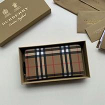 セレブ愛用バーバリー財布メンズ2026ロンドンチェック長財布使い勝手上品評判高いBurberry通販