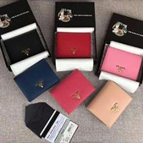 PRADA限定価格2026プラダサイズ二つ折り人気ランキング特に話題なの上品レザー財布