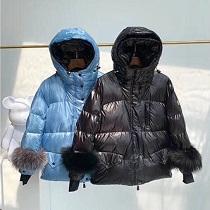 注目される2026秋冬新品 MONCLER モンクレールダウンジャケット 可愛く...