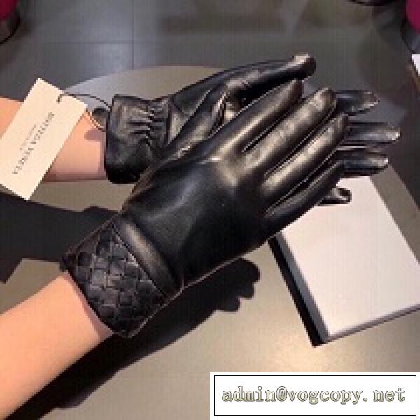 オシャレが楽しめる秋冬新品BOTTEGA VENETA ボッテガ コピー テブクロ 綺麗でしっかり高級感ある