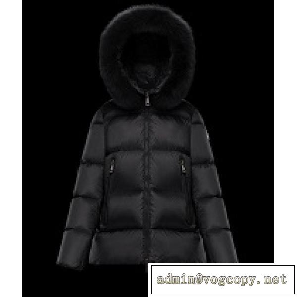 お手頃高品質な人気防寒着MONCLER モンクレール コピー レディース 大人っぽい雰囲気が感じ ダウンジャケット