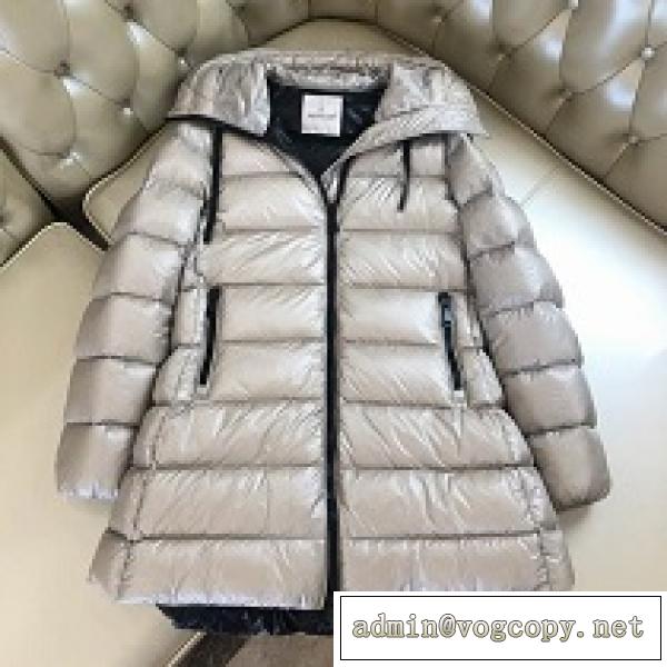 秋冬シーズンの防寒着激安 モンクレール コピー 服 モノトーンのバージョン 温かさと軽さを両立 女性用 ロング