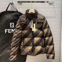 保温性抜群で高品質FENDI フェンディ 服 メンズ デザイン性の高い お洒落が楽しめる秋冬新品 防風
