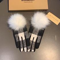 この寒い日に特に適した！BURBERRY バーバリー通販 見た目も可愛い 女性に良いプレゼント テブクロ