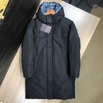 機能性とファッション性を兼ね備えPRADA プラダ コピー 激安 両面着れる 柔軟な肌触り メンズ ロング ダウン