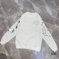 気軽に着られる綺麗めアイテムCHROME HEARTS クロム ハーツ パーカー コピー 大き目のレザーを付き 男女兼用