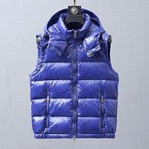 MONCLER モンクレール ダウン コピー 着回し力抜群 お外で遊びやすい フ...