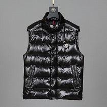 2026秋冬着こなし存在感MONCLER モンクレール コピー 通販 温かさと軽さを両立 シンプルな黒 ダウンベスト