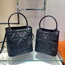 PRADA プラダ バッグ コピー PANIER 1BA217 菱紋 牛革 エレガンスな美しい 大容量で耐久性に優れる上品