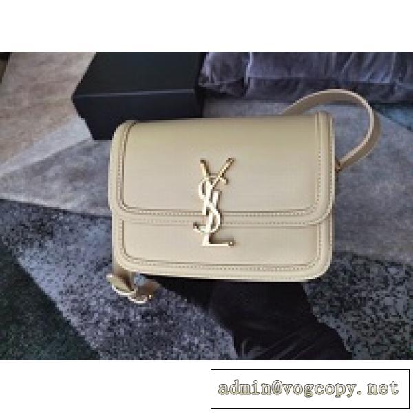 YSL レディース バッグ レザー 2026限定商品 Saint Laurent コピー ちょうどいいサイズ感 人気 通勤通学バッグ 3色