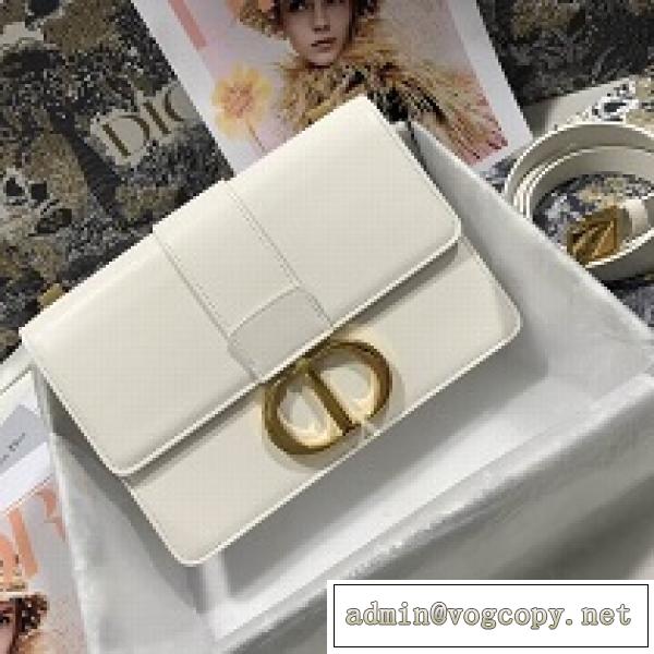 2026限定価格 3色展開 DIOR ディオール コピー ショルダーバッグ 掛け プレーンなデザイン プレゼントに最適