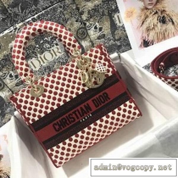 2026早春DIOR ディオール バッグ 人気 「Dioramour」 ミディアムバッグ フェミニンな魅力 ポルカドット 上品