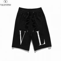 大人気激安Valentino ハーフパンツ ヴァレンティノ コピー 新作 202...