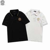 夏の流行おすすめ VERSACE ヴェルサーチ ポロシャツ メンズ ロゴプリント ラグジュアリー感溢れる