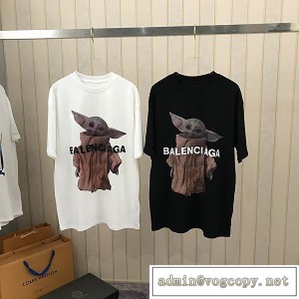 個性的に仕上げてBALENCIAGA バレンシアガTシャツコピー リトルモンスタープリント ゆるくて快適    