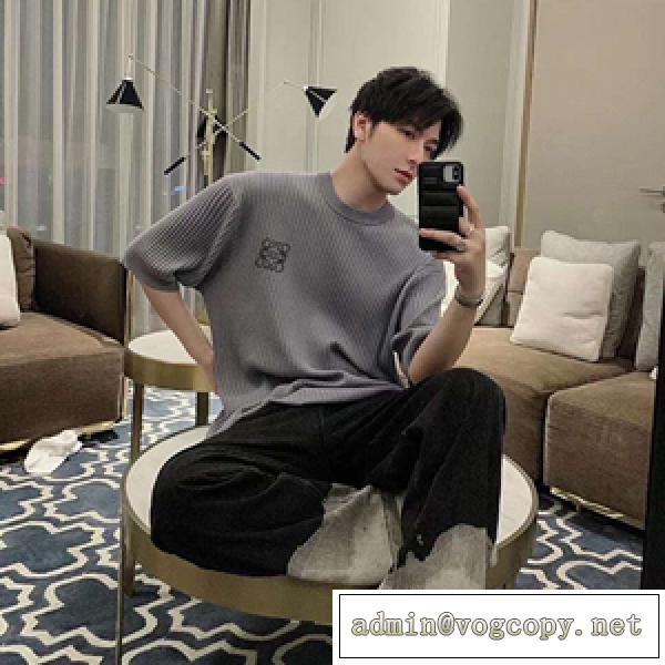 セレブ愛用する新作 LOEWE ロエベ コピー tシャツ 半袖 ニット 3色可選 素肌ちらりが色っぽい 男女兼用