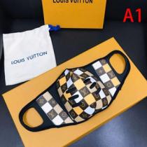 マスク 2026話題の商品 2色可選 LOUIS VUITTON 飽きもこないデザインルイ ヴィトン  人気は今季も健在