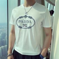 2026春夏新たなPRADA コピー プラダ Tシャツ 柔らかな肌触り シンプルな丸首ネックデザイン