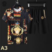 当店人気の上下着おすすめ VERSACE ヴェルサーチ スーパーコピー ２点セット 半袖 多色可選 カジュアル
