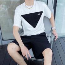 この夏トレンド感を楽しめ PRADA プラダ コピー 激安 半袖tシャツ 男女適用 タイムセールの目玉新作