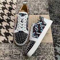 Christian Louboutinトレンドスニーカー クリスチャンルブタン 偽物 男女適用 一味違った魅力を放ち