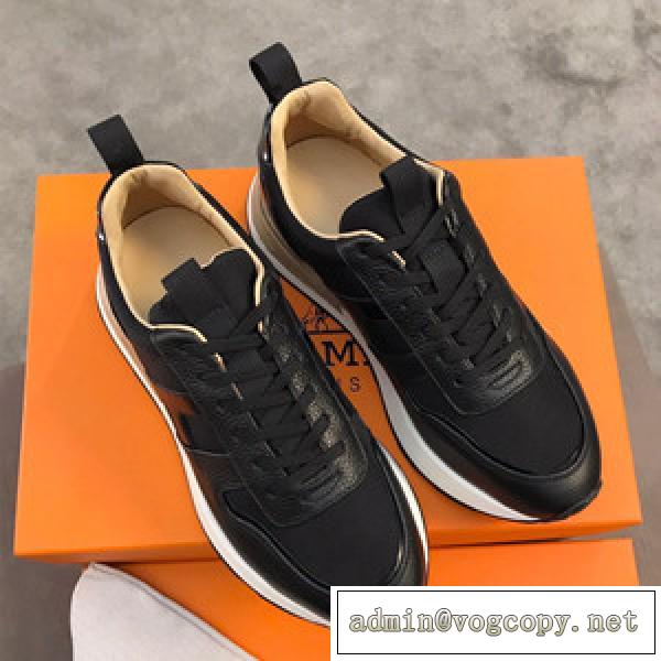 Hermes メンズ スニーカ コピー 黒は年中使える万能カラー 定番春夏トレンドの最新モデル