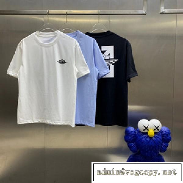 トップスとしてもインナーとしても オールシーズン活躍できるアイテム  Tシャツ ディオール コピー