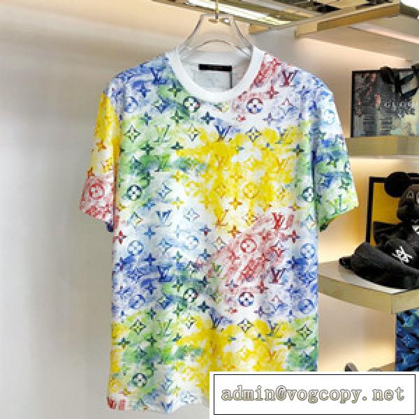 アート感溢れる今シーズンのキーアイテム Louis vuitton ルイヴィトン Tシャツ 偽物