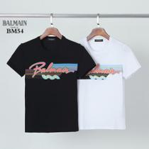 SNSで話題沸騰中 バルマン ロゴ コピー Balmain Tシャツ 夏に欠けない一品