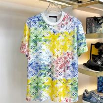 アート感溢れる今シーズンのキーアイテム Louis vuitton ルイヴィトン...
