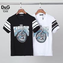 目を惹くスタイリッシュな D&G 半袖 Tシャツ コピー 若者に大人気がある